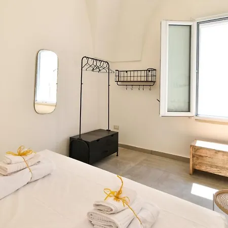 Apartman Les Maisons Casetta Del Vico By Rentbeat