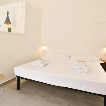 Les Maisons Casetta Del Vico By Rentbeat * Sannicola